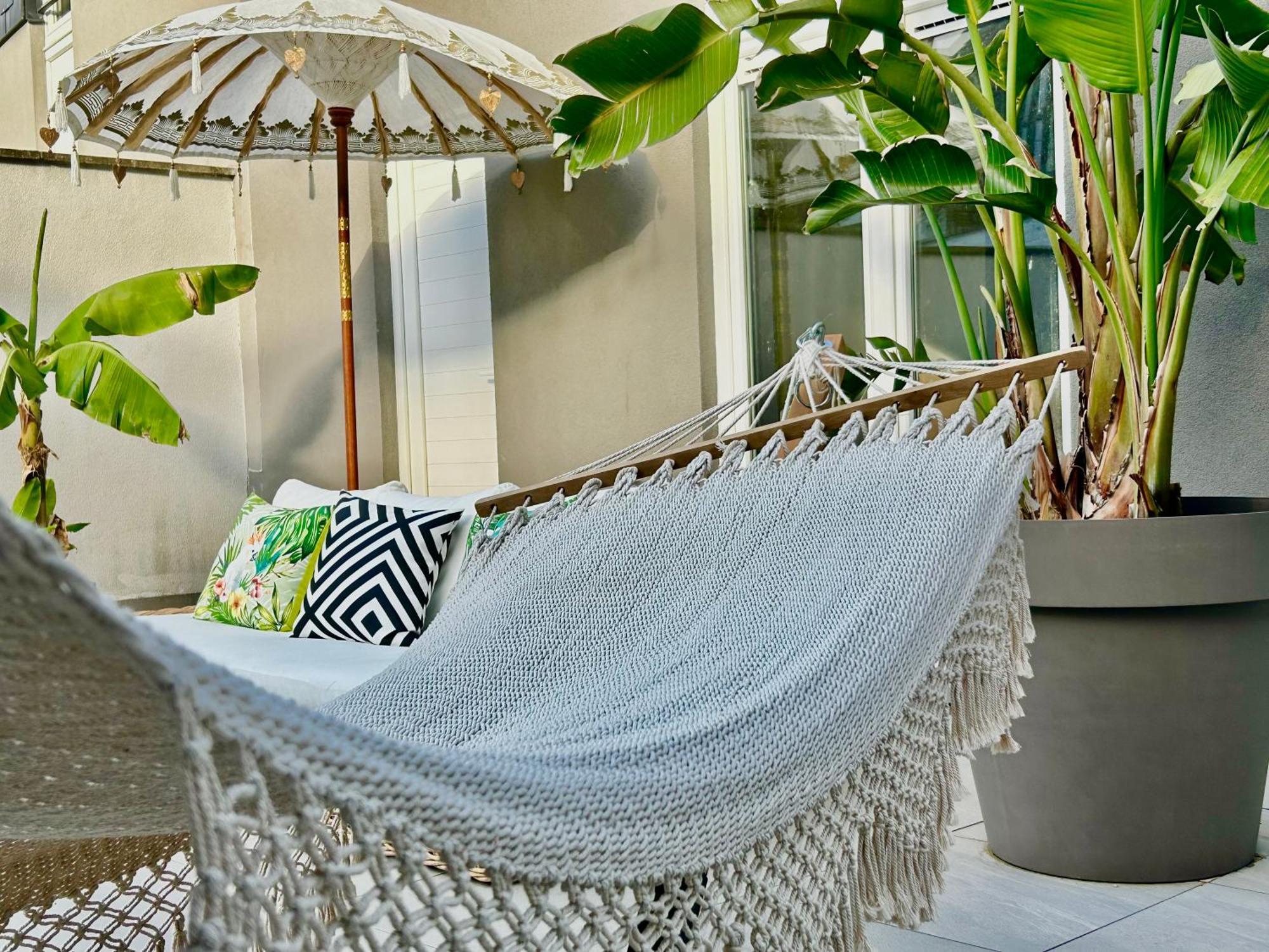 Ferienwohnung Phoenix Garden Mons  Exterior foto